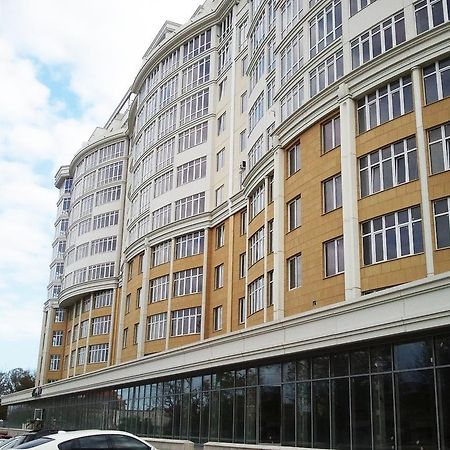 Modern Double Bedroom Apartment In Arkadia Одеса Екстер'єр фото